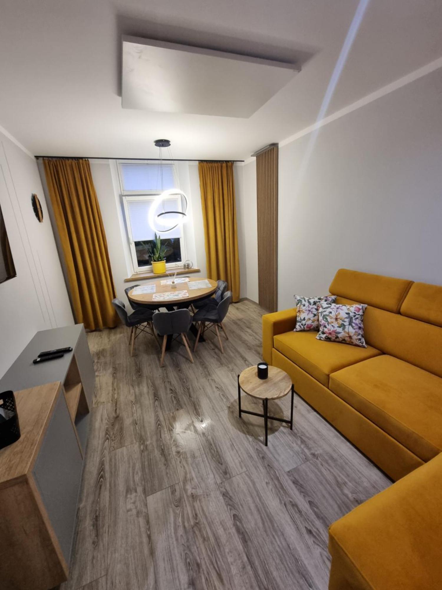 Apartament Lux Lemon イェレニャ・グーラ エクステリア 写真