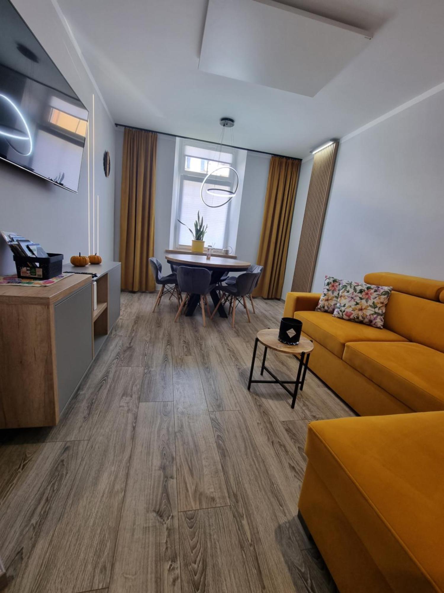 Apartament Lux Lemon イェレニャ・グーラ エクステリア 写真
