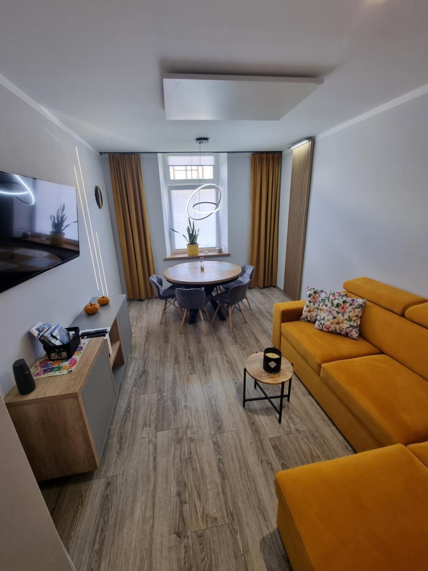 Apartament Lux Lemon イェレニャ・グーラ エクステリア 写真